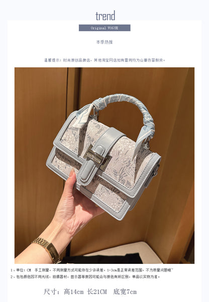 Popular high-end sense niche handbag new fashion embroidery small square bag single shoulder crossbody bag woman